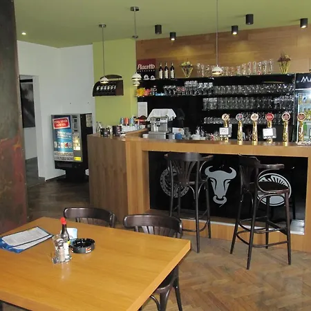 Hotel Hotelový Dům 3*